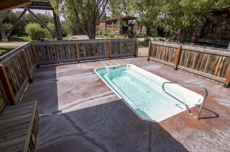 Sport & Beauty 4, Fireside Resort, Teton