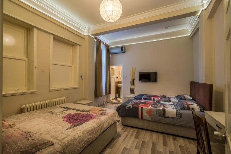 Bedroom 5, Erenler Hostel, Fatih