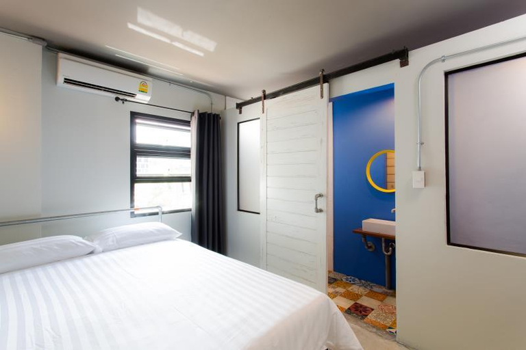 General view 1, Bloo Hostel, Pulau Phuket