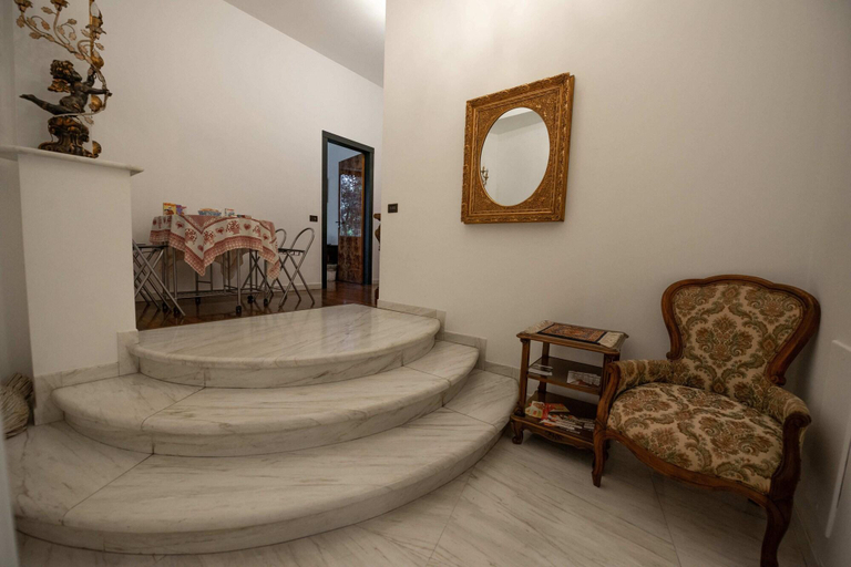 Bedroom 4, B&B Family First, Bergamo