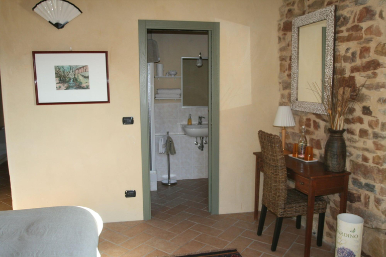 Room 5, Sacreterre Room & Breakfast, Parma