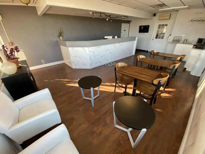 Public Area 3, La Junta Inn, Otero