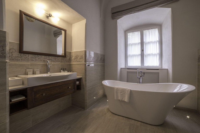 Bathroom 5, Hotel Château Gbelany, Žilina