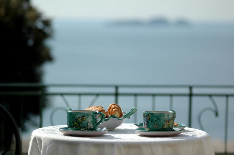 Food & Drinks 5, Alcione Residence, Salerno