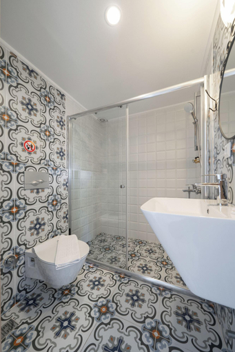 Bathroom 5, İsinda Pansiyon, Kaş