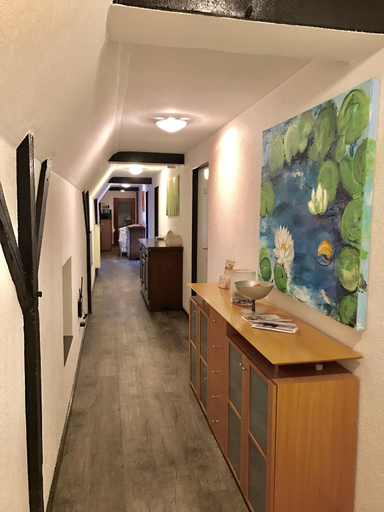 Public Area 2, Landhaus Pohlhof, Köln