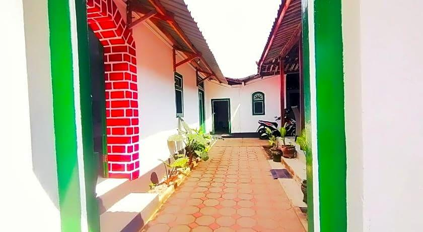 General view 2, Reddoorz Syariah @ Ndalem Kembang Sore Yogyakarta, Yogyakarta