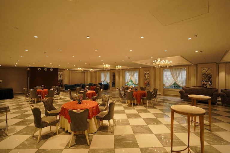 Food & Drinks 5, STELLAR RESORTS, Delhi