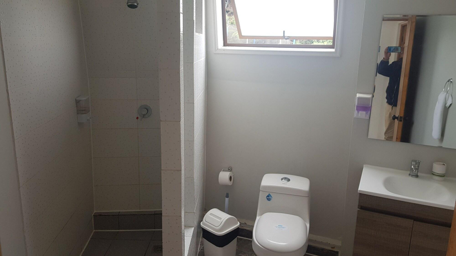 Bathroom 3, Domos Dream Hotel Cabaa As, Elqui