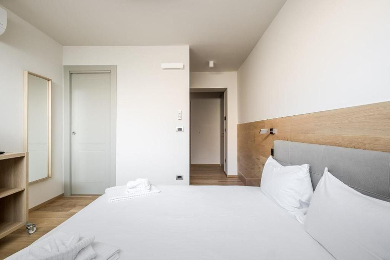 Bedroom 2, Aparthotel Sant'Orsola, Bologna