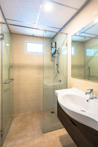 Bathroom 5, Sound at sleep Hotel, Din Dang