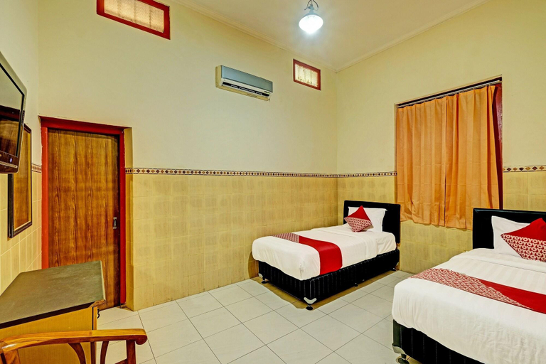 Room 5, 91417 Garuda Setia Hotel, Purworejo