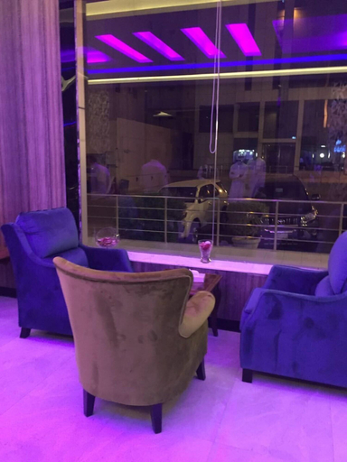Bar 4, Rukon Buotat 15, Riyadh