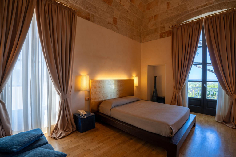 General view 3, San Tommaso Hotel, Bari