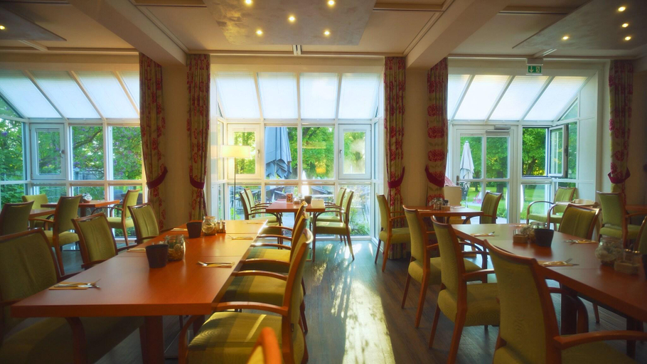 Food & Drinks 5, St Raphael Im Allga U, Kempten (Allgäu)