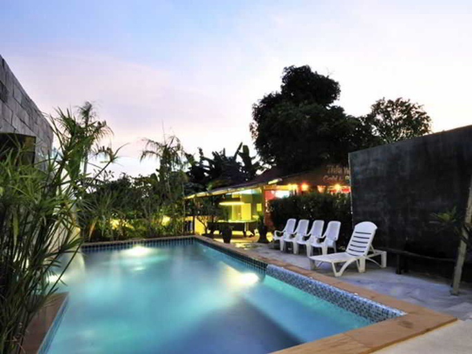 Pool, Tonnam Villa, Phuket Island