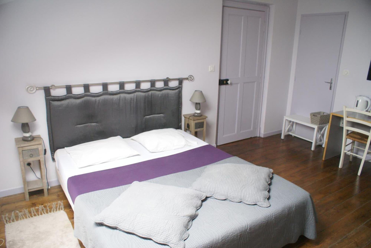 Room 2, Villa Bellevue, Tarn