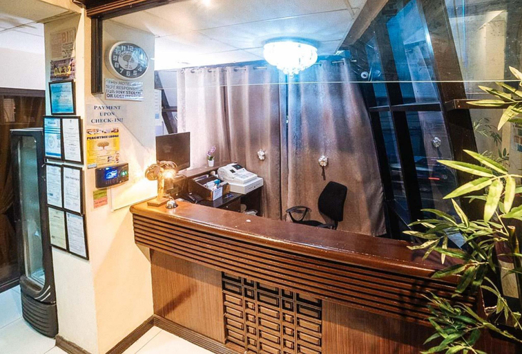 Lobby 4, Reddoorz Near Ormoc Port Terminal, Ormoc City