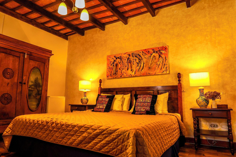 Room 5, Villa De Antaa O, Antigua Guatemala