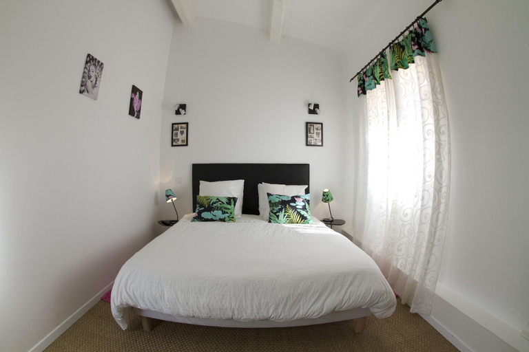 Room 2, Villa Ambrosia, Aude