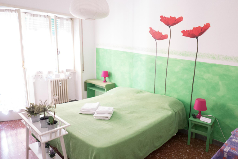 Room 2, Next Stop Roma Affittacamere Casilino, Rome