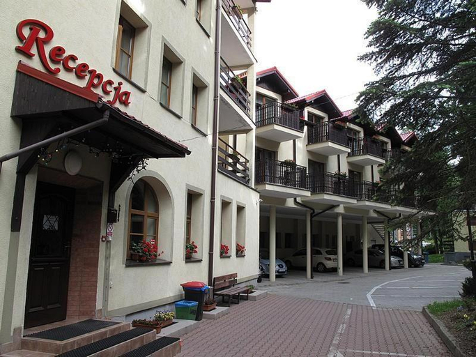Exterior & Views 2, Carmen, Jelenia Góra
