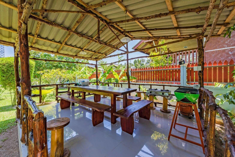 Restaurant 3, Rat Villa, Phuket Island