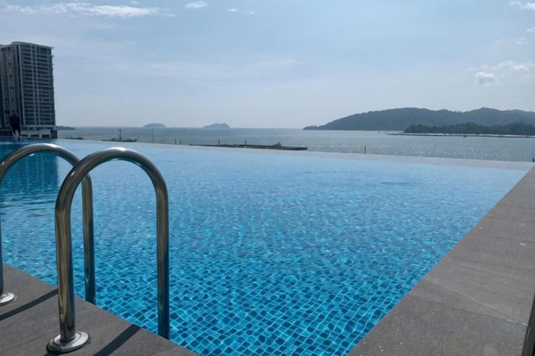 Pool 3, LS Sunset Ocean View Homestay - Jesselton Quay, Kota Kinabalu