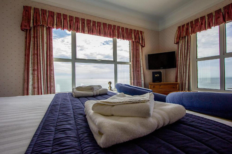 Room 4, The Channel View Hotel, Isle of Wight