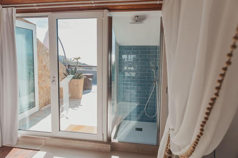 Room 4, Joy Beach House, Marinha Grande