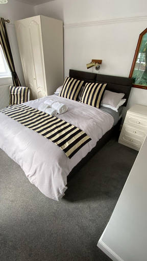 Room 4, Jireh House, Isle of Wight