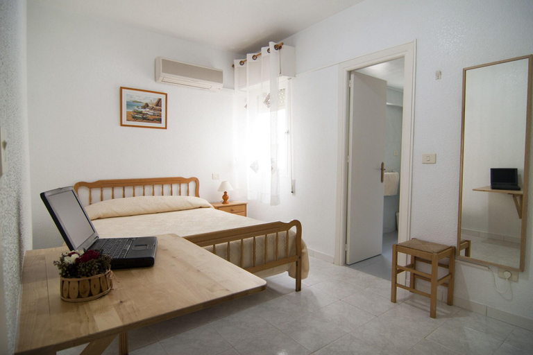 Bedroom 2, La Obrera, Murcia
