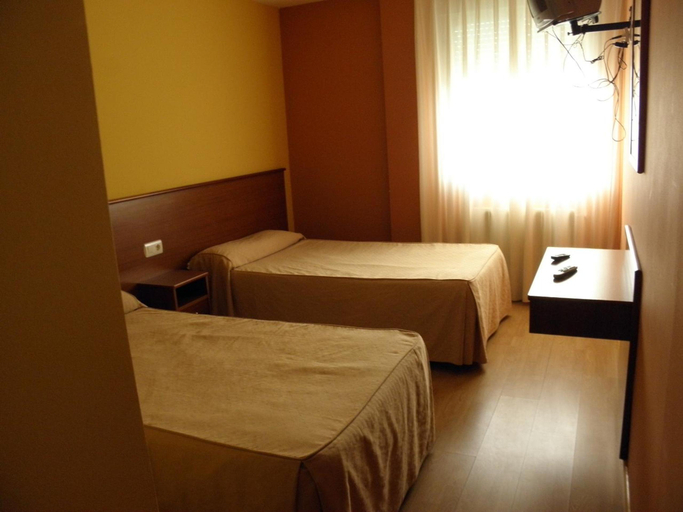 Bedroom 2, Hotel La Mora, León