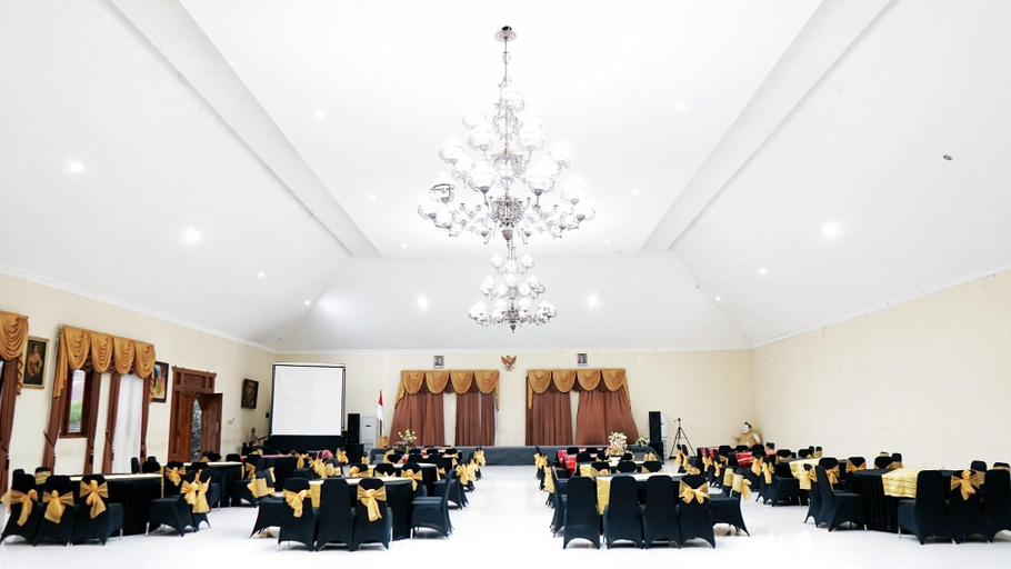 Conferences 3, Ciptaningati Hotel, Malang