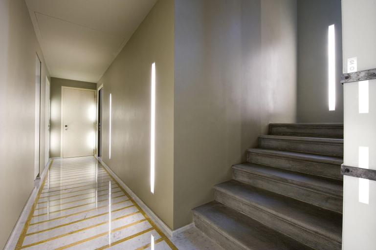 Public Area 3, Petronilla - Hotel in Bergamo, Bergamo