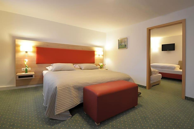 Room 4, Flair Haflhof, Ebersberg