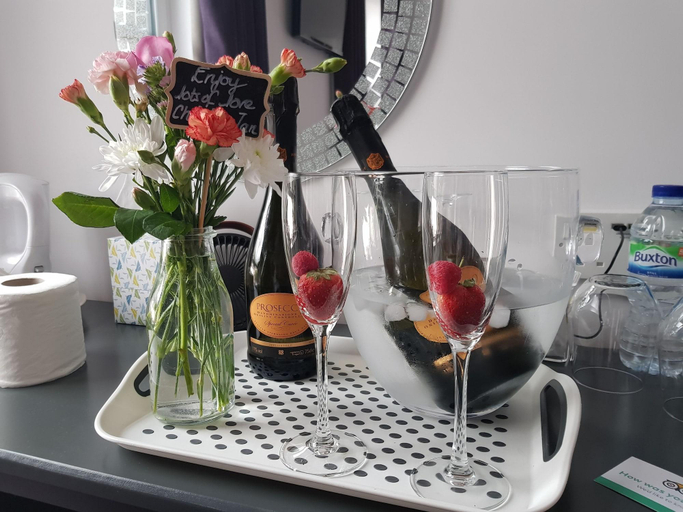 Room 2, Saracens House Bed & Breakfast, Lancashire
