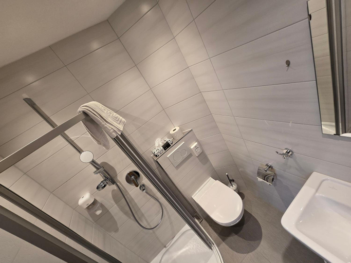 Bathroom 4, Fuchs, Kufstein