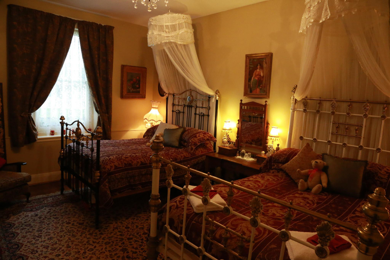 Bedroom 3, Blakes Manor, Meander Valley