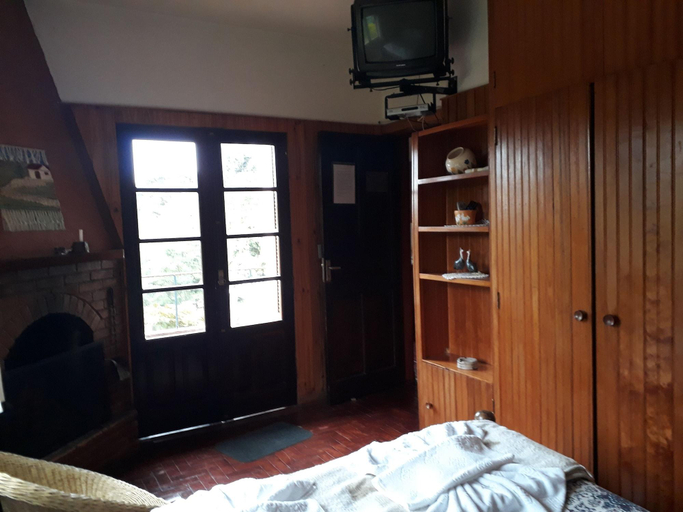 Bedroom 2, ChalÃ©s Dona Zenta, Camanducaia