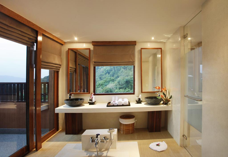 Bathroom 4, Korsiri Villas, Phuket Island