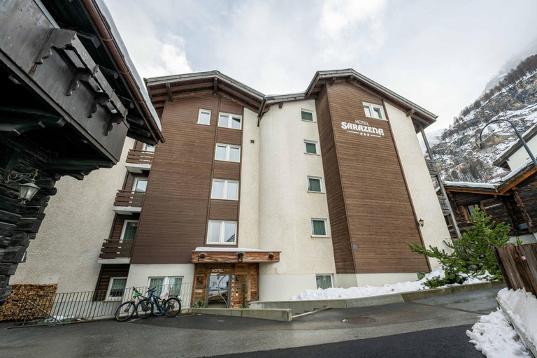 Exterior & Views 2, Hotel Sarazena, Visp