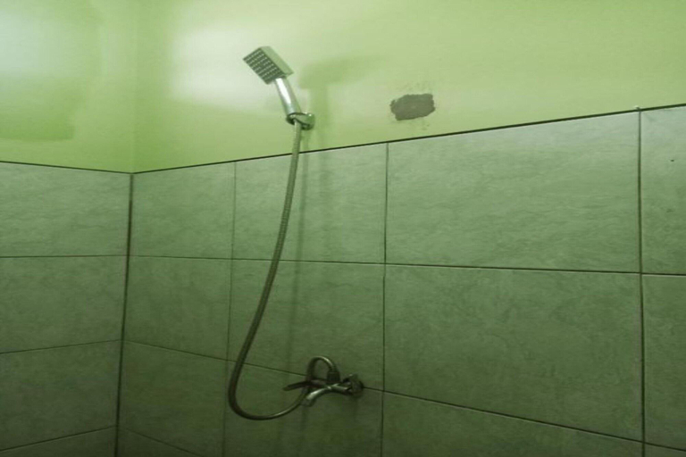 Room 3, Hotel O Eko Guest House, Makassar