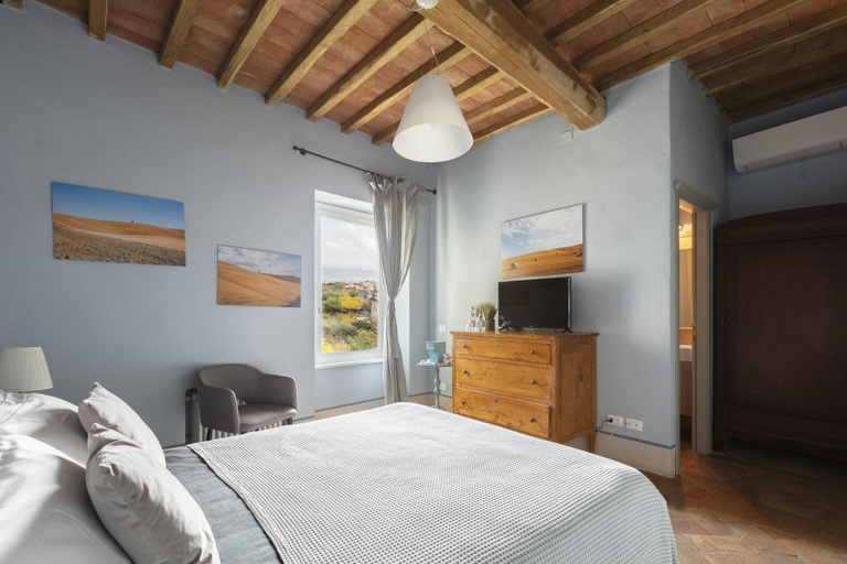 Room 3, Suite Corso Matteotti 37, Siena
