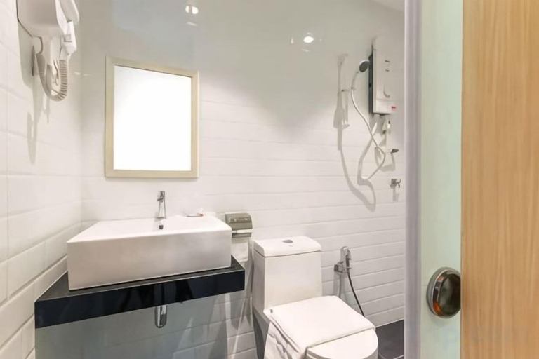 Bathroom 3, Villa Chee, Sabak Bernam
