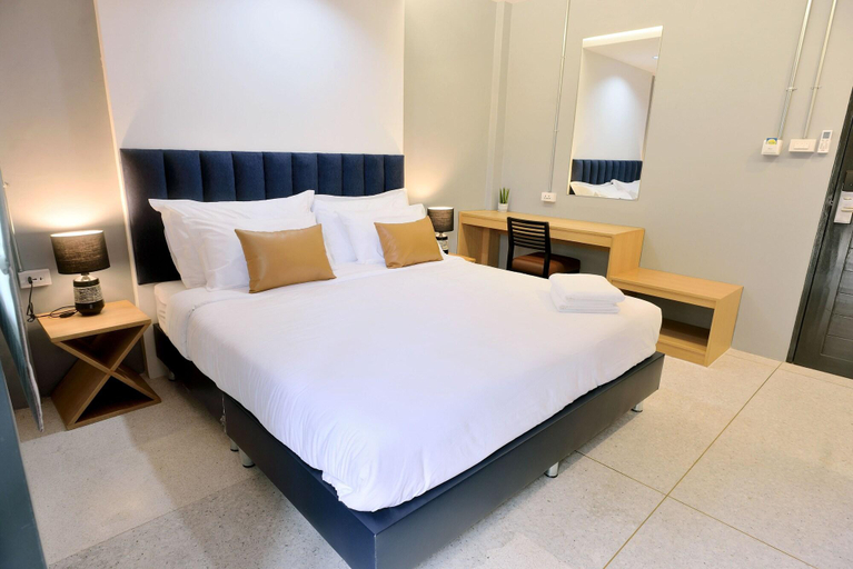 Room 3, Castle Black Bangkok Hostel, Ratchathewi