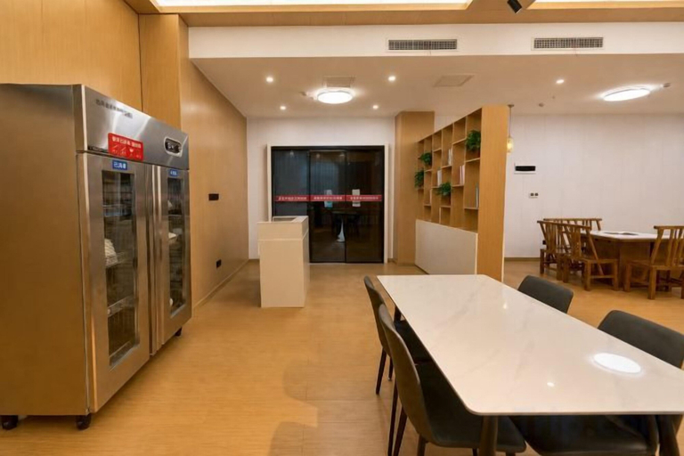 Food & Drinks 5, Yilong International Hotel (Xincai Moon Bay Park), Zhumadian