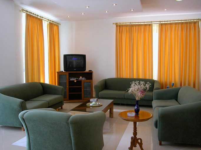 Public Area 2, Nontas Hotel Apartments, Crete