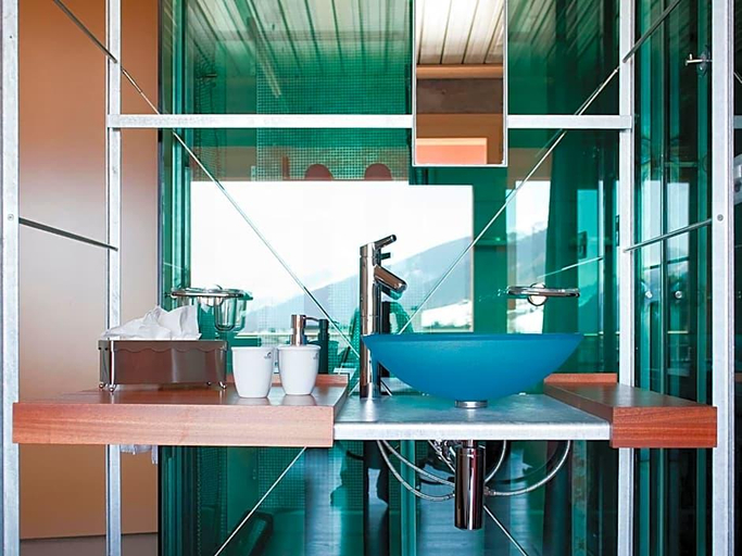 Bathroom 4, Hotel Ochsen, Prättigau/Davos
