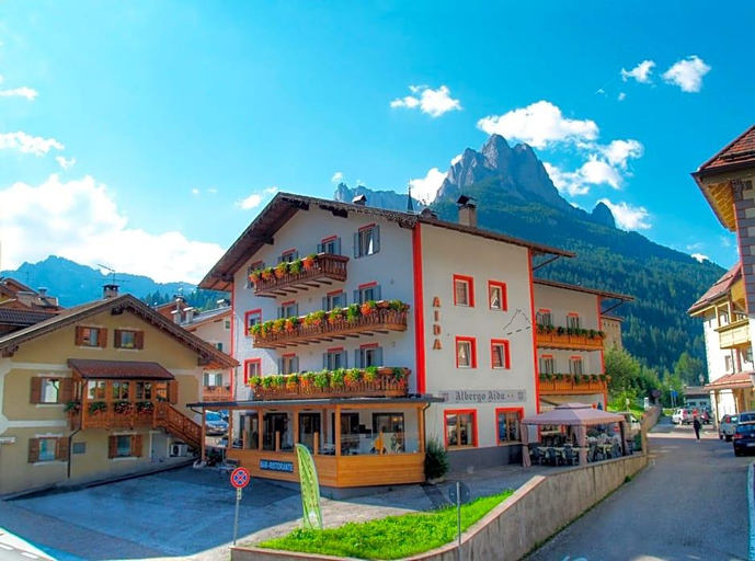 Exterior & Views, Albergo Aida, Trento
